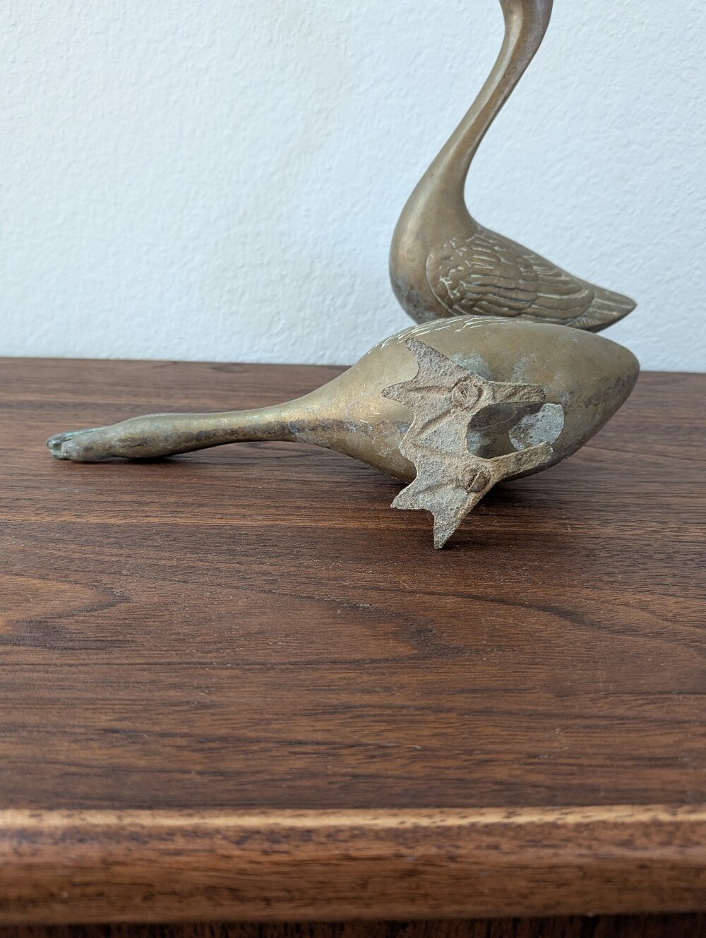 Vintage Pair Brass Geese Figurines Duck Statues MCM Decor - Picture 10 of 16